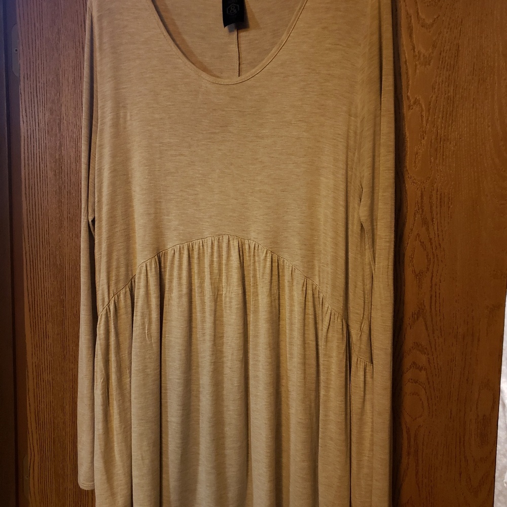 Oatmeal Muse Top